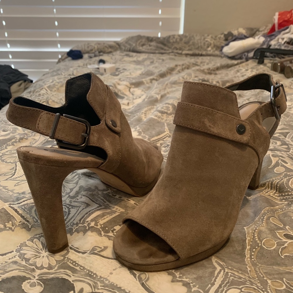 Via Spiga Brown Suede Heels